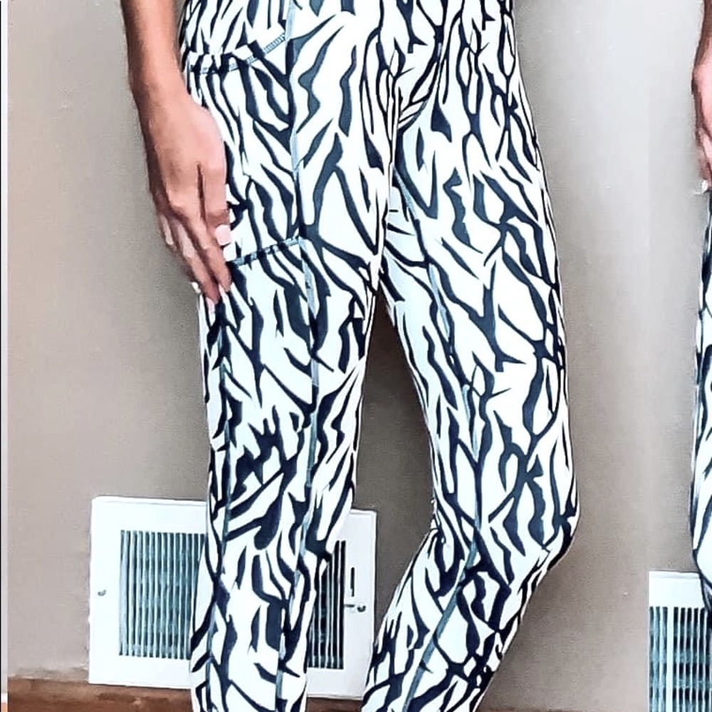 Zyia Active Safari Brilliant leggings
